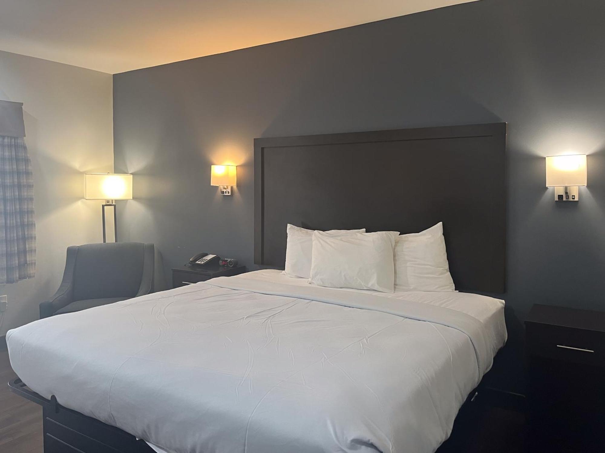Motel 6 Norfolk, Va East Little Creek מראה חיצוני תמונה